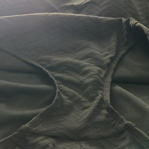 Longitude - Picture 8 of 12